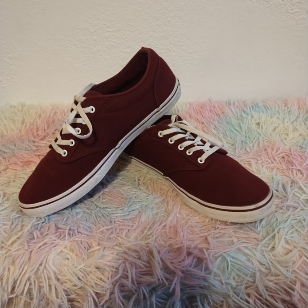 Burgandy vans women size 7